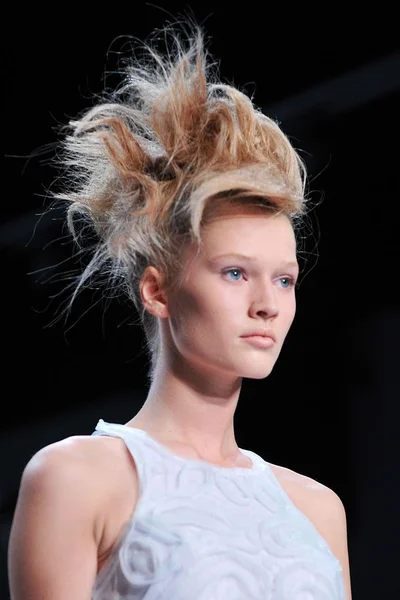 Look 74